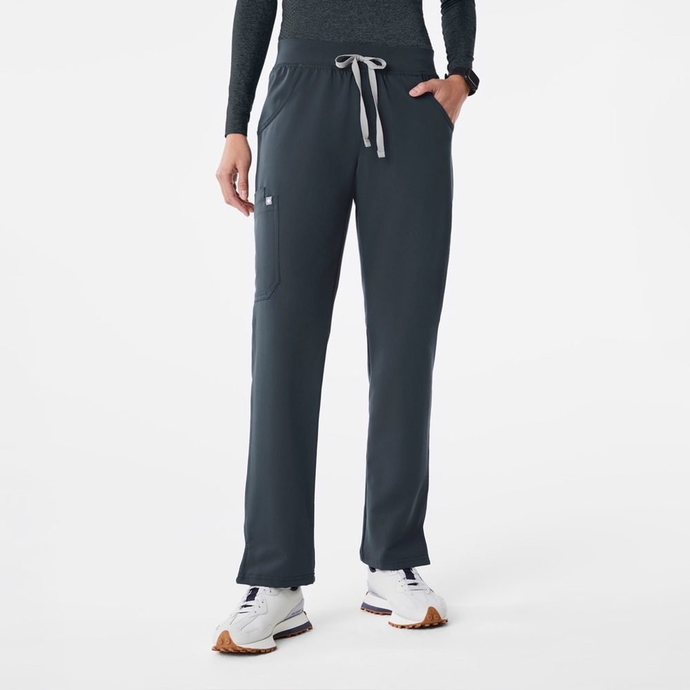 Figs Kade Cargo Scrub Pant